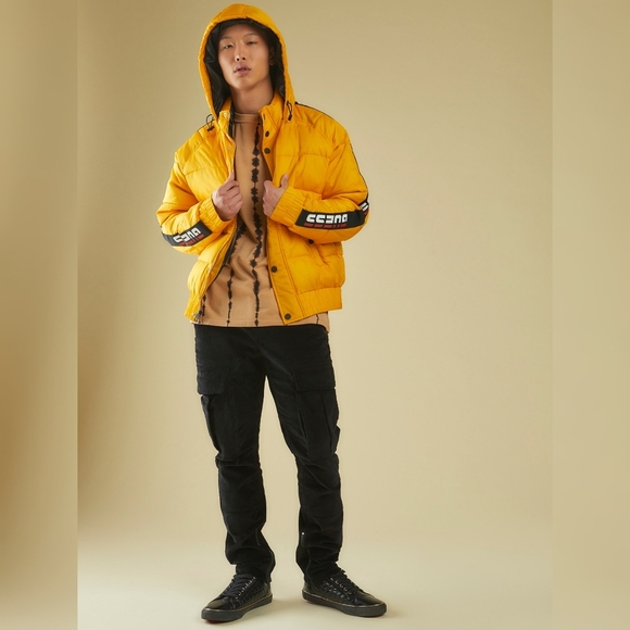 NEW GUESS Wave Sport Puffer Jackets SZ S - Picture 5 of 9